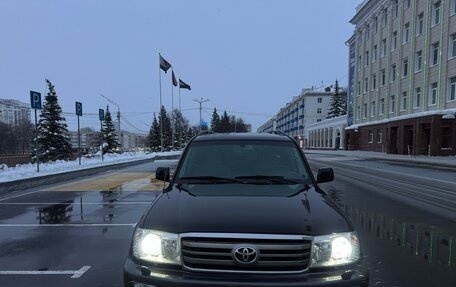 Toyota Land Cruiser 100 рестайлинг 2, 2007 год, 2 350 000 рублей, 2 фотография