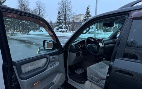 Toyota Land Cruiser 100 рестайлинг 2, 2007 год, 2 350 000 рублей, 9 фотография