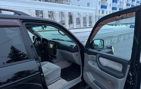 Toyota Land Cruiser 100 рестайлинг 2, 2007 год, 2 350 000 рублей, 8 фотография