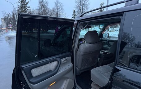 Toyota Land Cruiser 100 рестайлинг 2, 2007 год, 2 350 000 рублей, 10 фотография