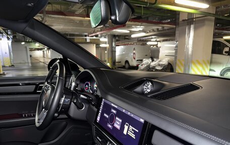 Porsche Cayenne III, 2021 год, 10 590 000 рублей, 15 фотография