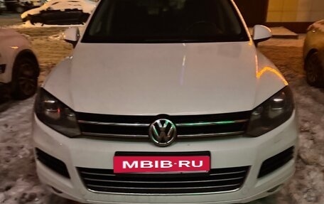 Volkswagen Touareg III, 2013 год, 2 550 000 рублей, 3 фотография