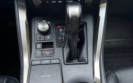 Lexus NX I, 2017 год, 4 090 000 рублей, 9 фотография