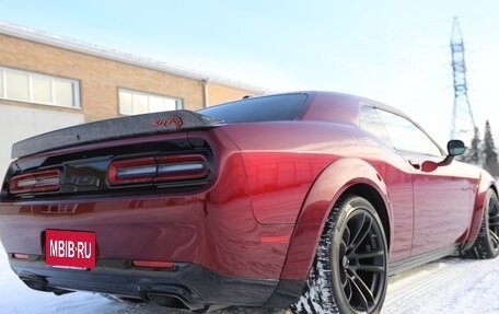 Dodge Challenger III рестайлинг 2, 2022 год, 15 000 000 рублей, 5 фотография