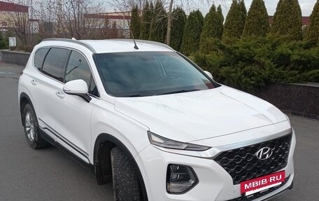 Hyundai Santa Fe III рестайлинг, 2018 год, 2 850 000 рублей, 4 фотография