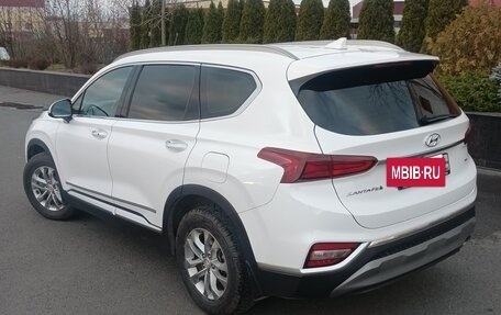 Hyundai Santa Fe III рестайлинг, 2018 год, 2 850 000 рублей, 3 фотография