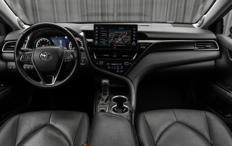 Toyota Camry, 2021 год, 10 фотография