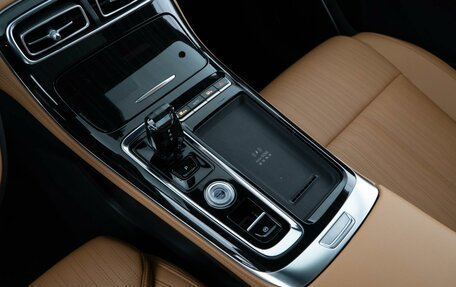 Geely Atlas, 2025 год, 3 254 404 рублей, 22 фотография