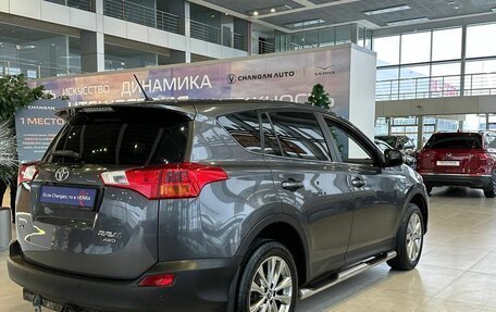 Toyota RAV4, 2013 год, 1 700 000 рублей, 4 фотография
