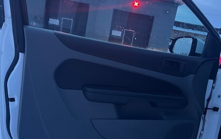 Ford Focus II рестайлинг, 2009 год, 590 000 рублей, 17 фотография