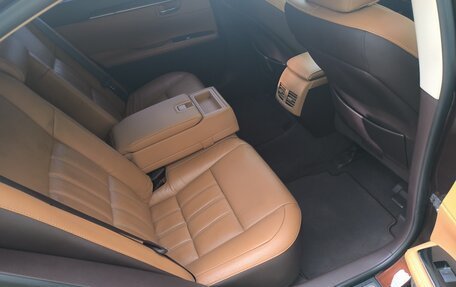 Lexus ES VII, 2017 год, 3 050 000 рублей, 19 фотография