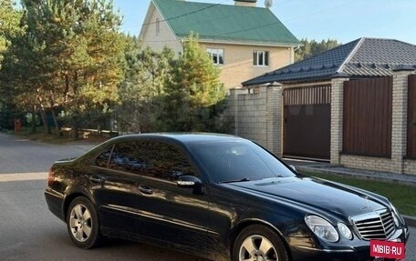 Mercedes-Benz E-Класс, 2002 год, 570 000 рублей, 4 фотография