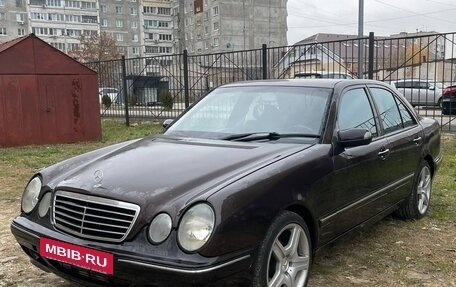 Mercedes-Benz E-Класс, 2000 год, 370 000 рублей, 5 фотография