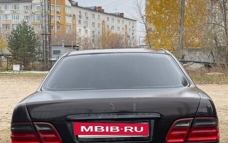 Mercedes-Benz E-Класс, 2000 год, 370 000 рублей, 6 фотография