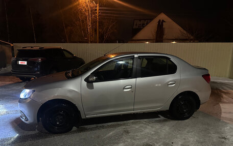 Renault Logan II, 2015 год, 600 000 рублей, 4 фотография