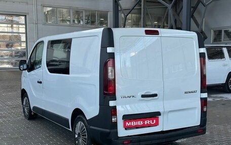 Renault Trafic, 2016 год, 1 899 900 рублей, 3 фотография