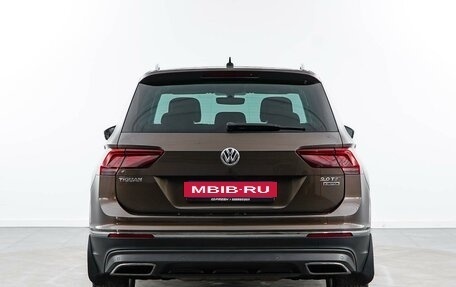 Volkswagen Tiguan II, 2017 год, 2 985 444 рублей, 4 фотография