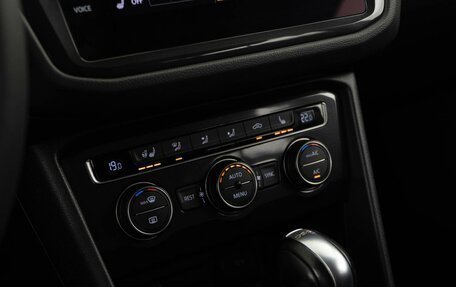 Volkswagen Tiguan II, 2017 год, 2 985 444 рублей, 17 фотография