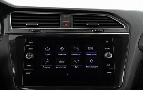 Volkswagen Tiguan II, 2017 год, 2 985 444 рублей, 23 фотография