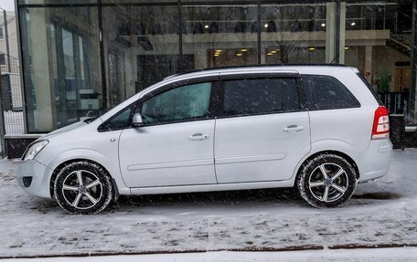 Opel Zafira B, 2008 год, 586 000 рублей, 2 фотография