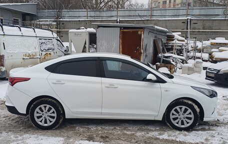 Hyundai Solaris II рестайлинг, 2020 год, 1 620 000 рублей, 6 фотография