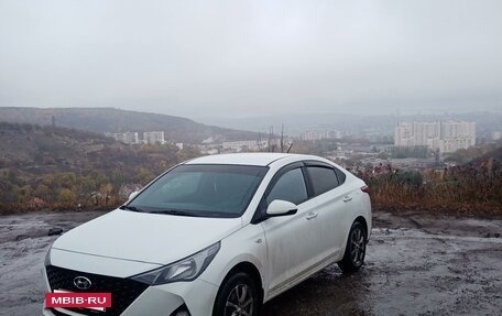 Hyundai Solaris II рестайлинг, 2020 год, 1 620 000 рублей, 2 фотография