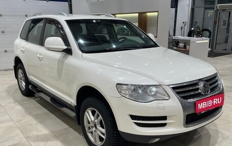 Volkswagen Touareg III, 2008 год, 1 399 000 рублей, 1 фотография