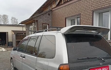 Nissan Prairie III, 1996 год, 300 000 рублей, 1 фотография