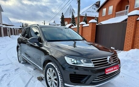 Volkswagen Touareg III, 2015 год, 2 349 000 рублей, 1 фотография