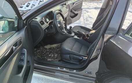 Volkswagen Jetta VI, 2011 год, 930 000 рублей, 9 фотография