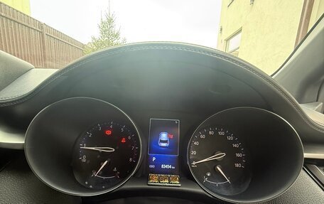 Toyota C-HR I рестайлинг, 2017 год, 1 700 000 рублей, 16 фотография