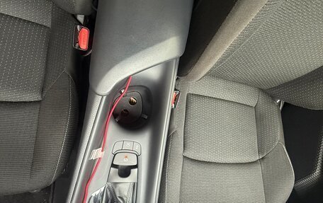 Toyota C-HR I рестайлинг, 2017 год, 1 700 000 рублей, 22 фотография