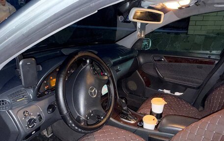 Mercedes-Benz C-Класс, 2002 год, 830 000 рублей, 7 фотография