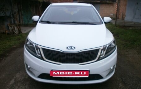 KIA Rio III рестайлинг, 2012 год, 910 000 рублей, 2 фотография