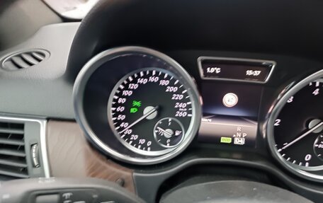 Mercedes-Benz M-Класс, 2014 год, 2 550 000 рублей, 2 фотография