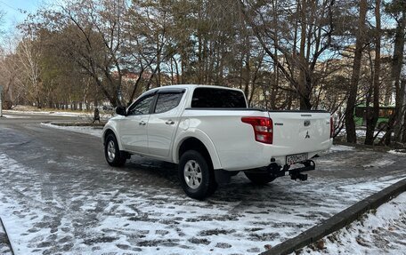 Mitsubishi L200 IV рестайлинг, 2017 год, 1 970 000 рублей, 5 фотография