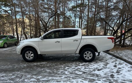 Mitsubishi L200 IV рестайлинг, 2017 год, 1 970 000 рублей, 4 фотография