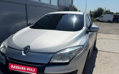 Renault Megane III, 2013 год, 600 000 рублей, 4 фотография