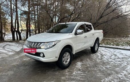 Mitsubishi L200 IV рестайлинг, 2017 год, 1 970 000 рублей, 3 фотография