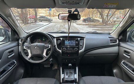 Mitsubishi L200 IV рестайлинг, 2017 год, 1 970 000 рублей, 18 фотография