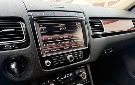 Volkswagen Touareg III, 2015 год, 2 349 000 рублей, 19 фотография