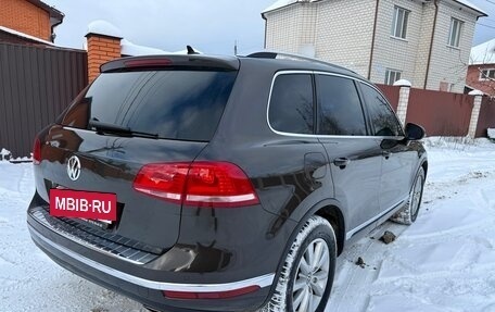 Volkswagen Touareg III, 2015 год, 2 349 000 рублей, 15 фотография