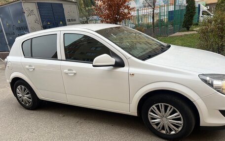 Opel Astra H, 2014 год, 750 000 рублей, 3 фотография