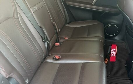 Lexus RX IV рестайлинг, 2021 год, 5 050 000 рублей, 7 фотография