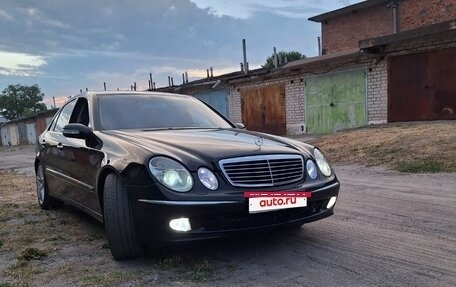 Mercedes-Benz E-Класс, 2003 год, 890 000 рублей, 2 фотография