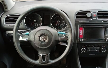 Volkswagen Golf VI, 2011 год, 730 000 рублей, 6 фотография