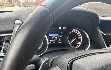 Toyota Camry, 2022 год, 6 200 000 рублей, 4 фотография