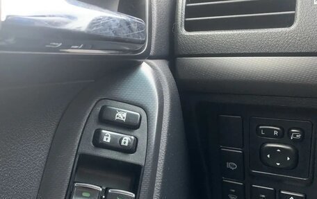 Toyota Land Cruiser Prado 150 рестайлинг 2, 2013 год, 3 349 000 рублей, 10 фотография