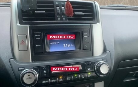 Toyota Land Cruiser Prado 150 рестайлинг 2, 2013 год, 3 349 000 рублей, 9 фотография