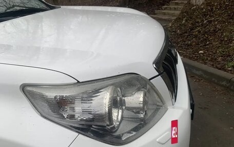 Toyota Land Cruiser Prado 150 рестайлинг 2, 2013 год, 3 349 000 рублей, 7 фотография